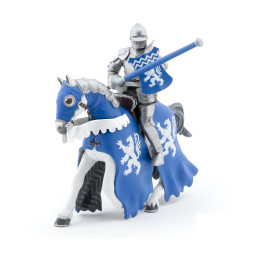 Конь синего рыцаря с копьем